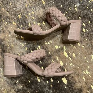 DV Dolce Vita Tessa sandal